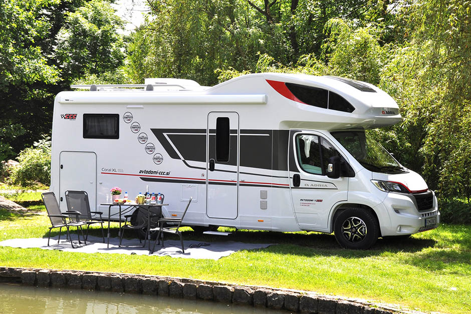 Najem avtodoma Adria Sonic 700 SL Plus